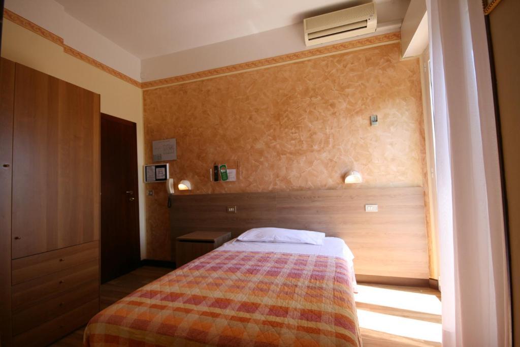 Albergo Centopini Gemmano Habitación foto
